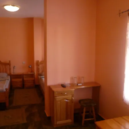Hotel Yaneva