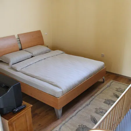 Hotel Yaneva *